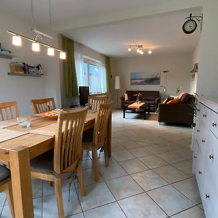 Haus Strandbaer Bohl